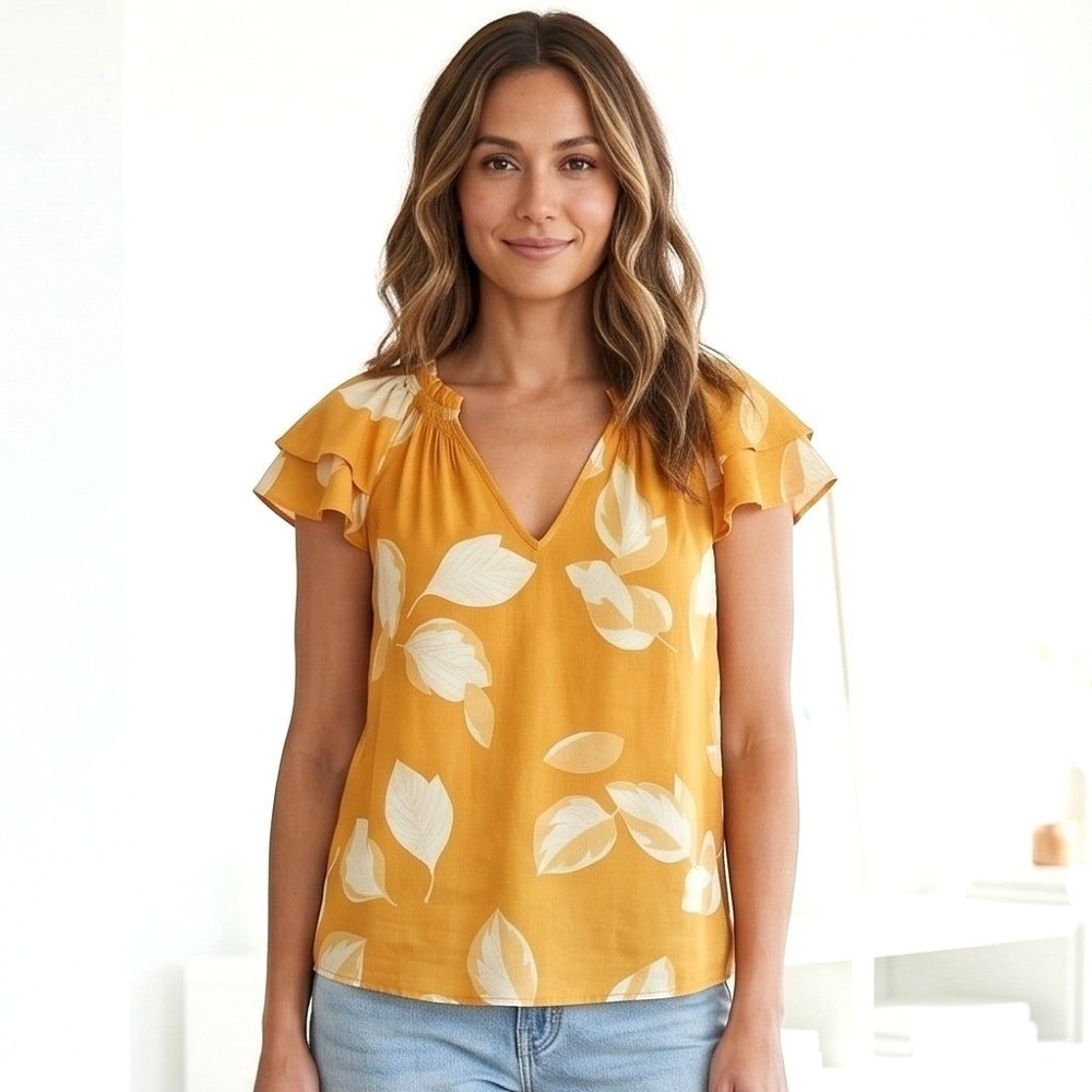 A New Day NWT Womens XS Yellow White Leaf Print Flutter Sleeve V Neck Rayon Top